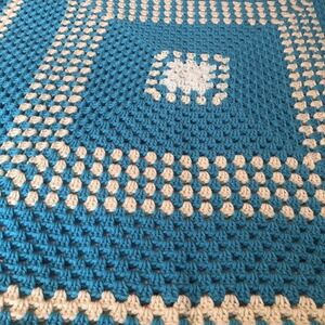 Vintage Granny Blanket Throw Teal 38x38" Square Handmade Knit Crochet Blue Sprkl